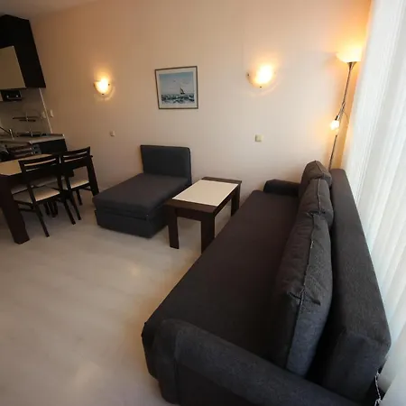 Menada Horyzont 소조폴